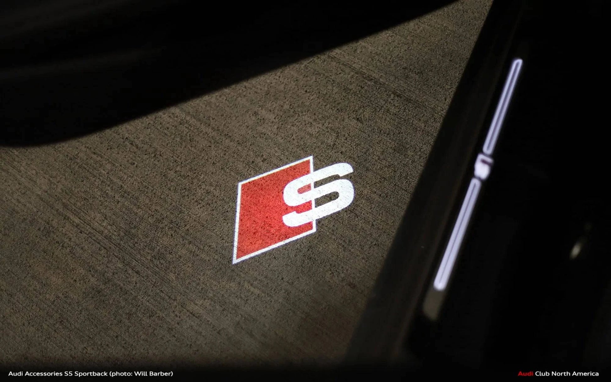 Rennsieger™ Audi High-Res LED Door Lights (Glass)(2pcs) - Rennsieger