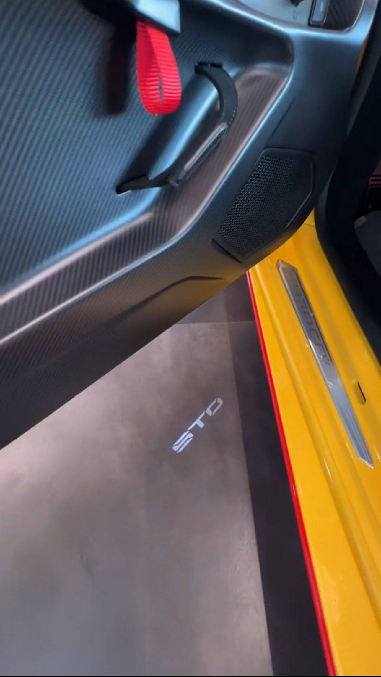 Rennsieger™ Lamborghini High-Res LED Door Lights (Glass)(2pcs) - Rennsieger