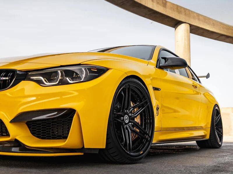 Rennsieger™ | BMW M4 (14-19) | Dry Carbon Fiber Mirror Caps - Rennsieger