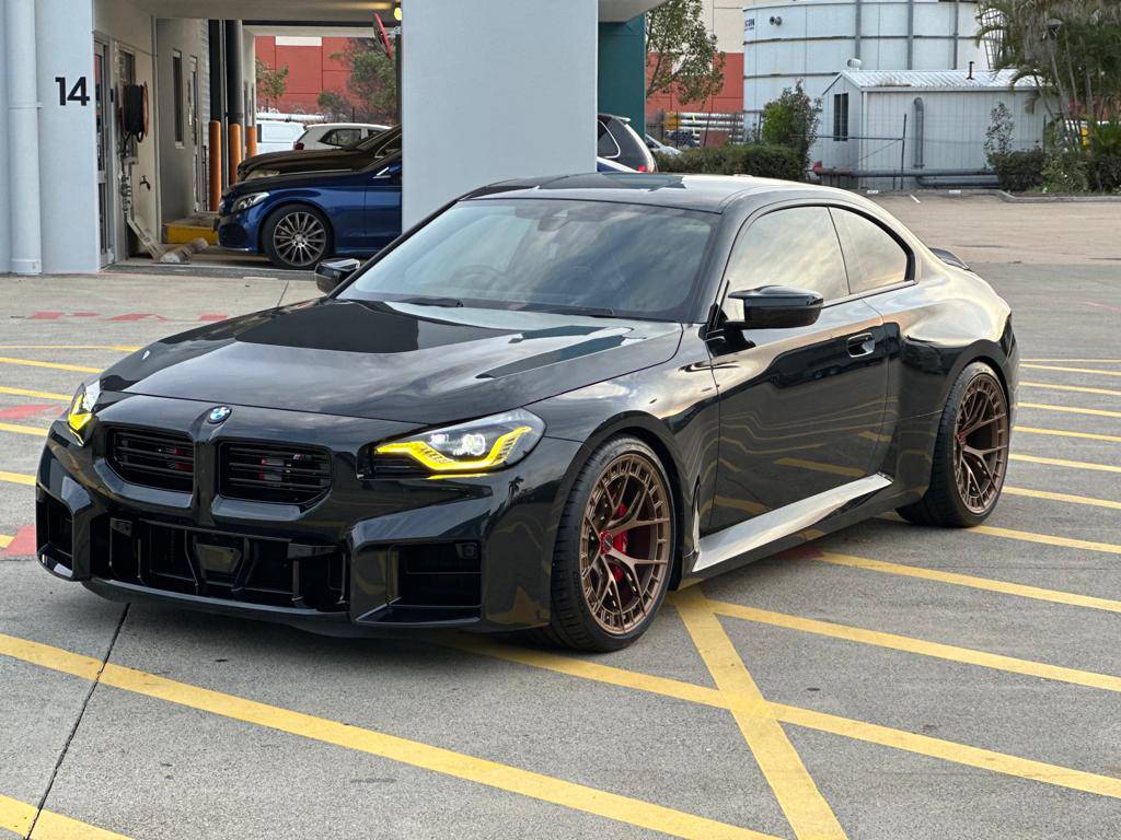 Rennsieger™ G42/G87 M2 CSL Yellow DRL Full Kit (Adaptive LED)(22+) - Rennsieger